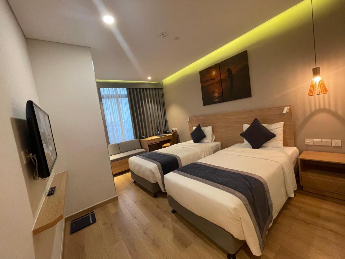 Kovie Hotel Hai Phong Exteriör bild